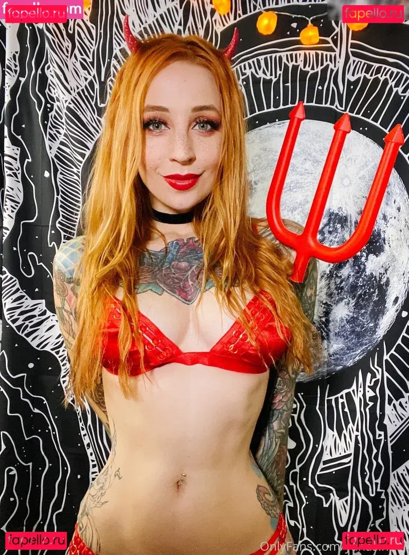 Yana Sinner Onlyfans Photo Gallery 