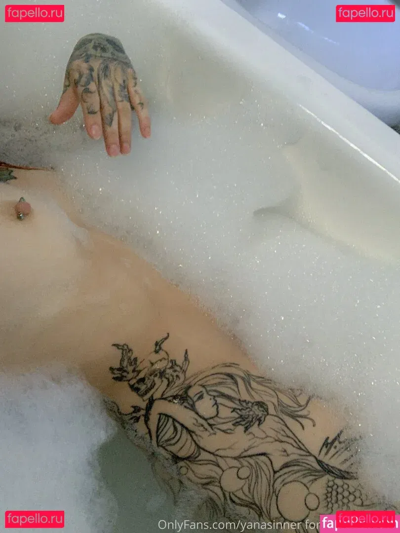 Yana Sinner Onlyfans Photo Gallery 