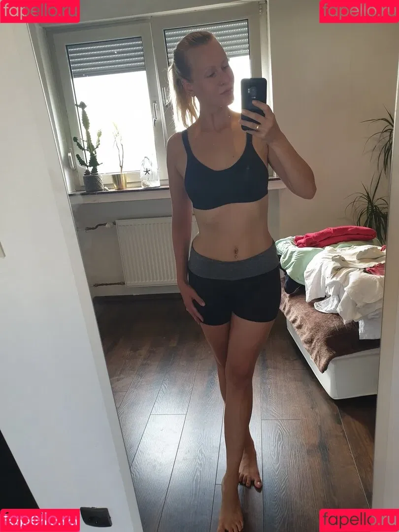 Blondehexe Onlyfans Photo Gallery 