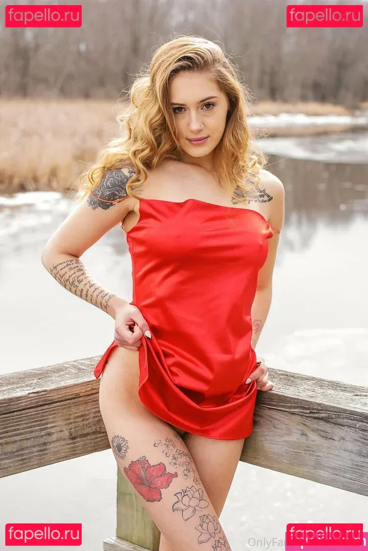 iceeivee Onlyfans Photo Gallery 