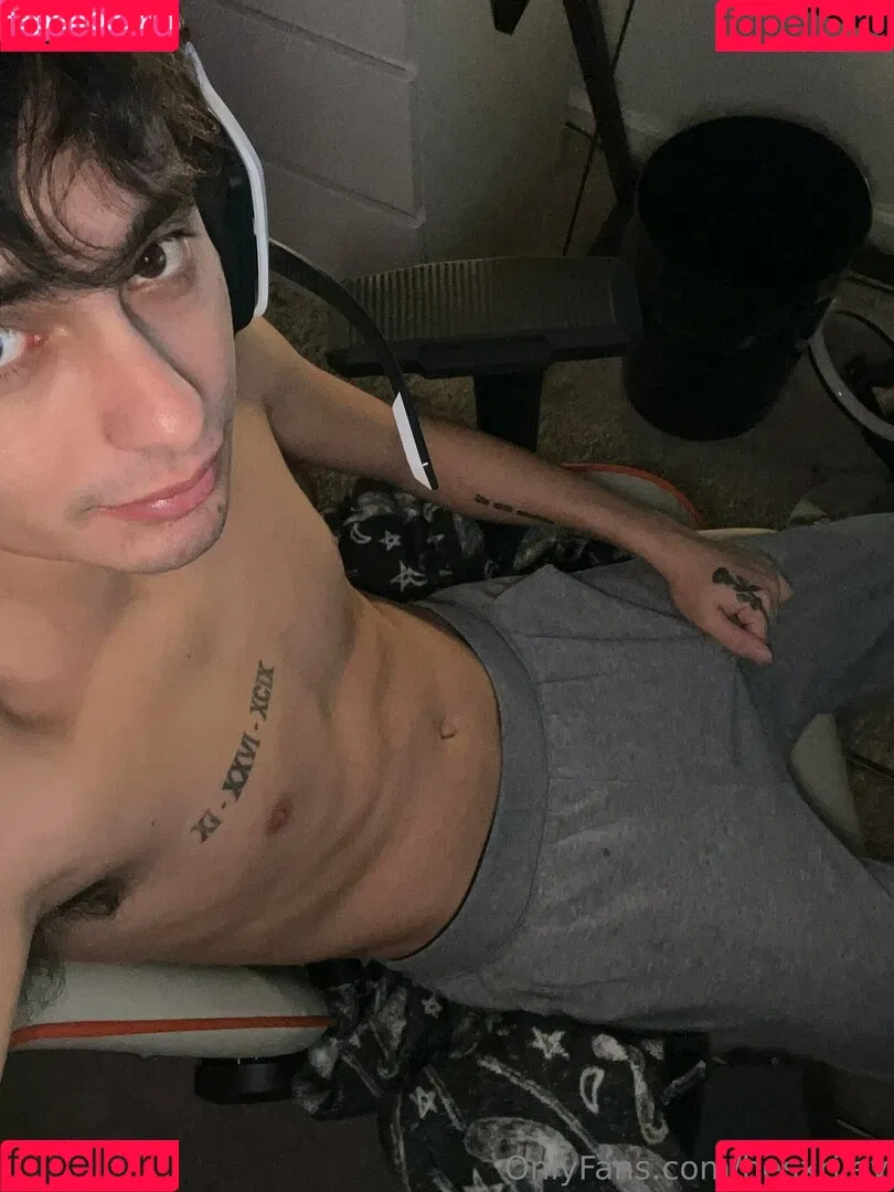hesxriley Onlyfans Photo Gallery 