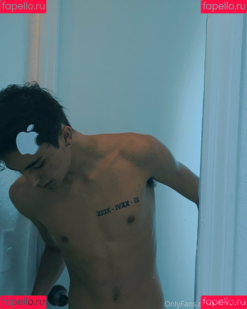 hesxriley Onlyfans Photo Gallery 