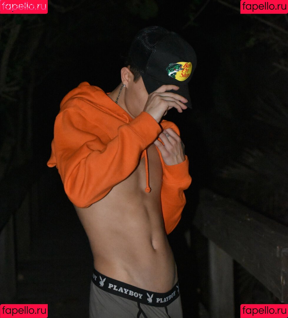 hesxriley Onlyfans Photo Gallery 