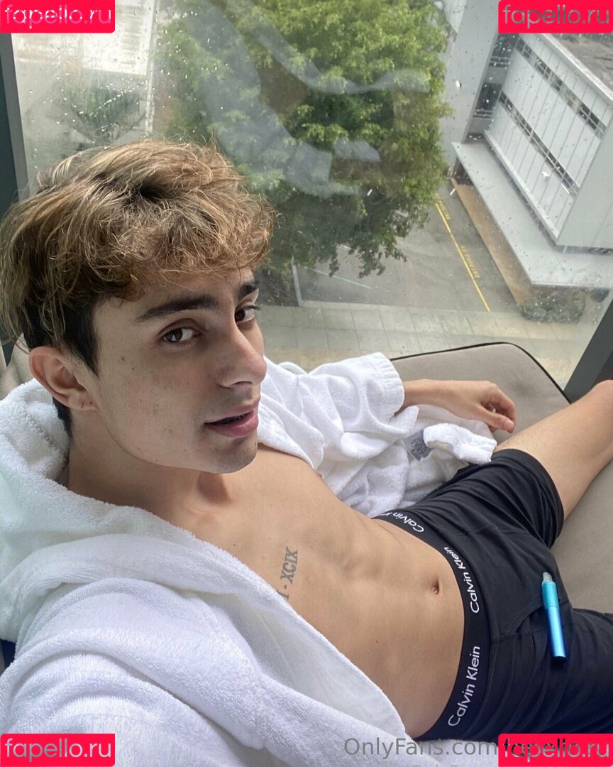 hesxriley Onlyfans Photo Gallery 