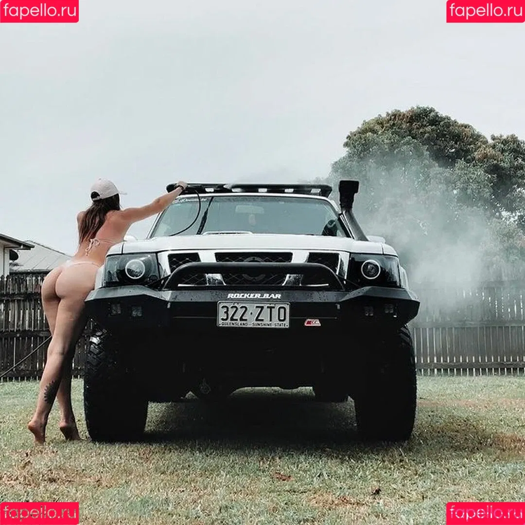 Diesel Dana Onlyfans Photo Gallery 