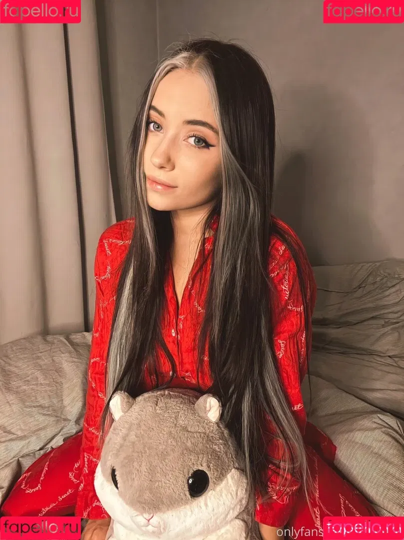 Arilaviee Onlyfans Photo Gallery 