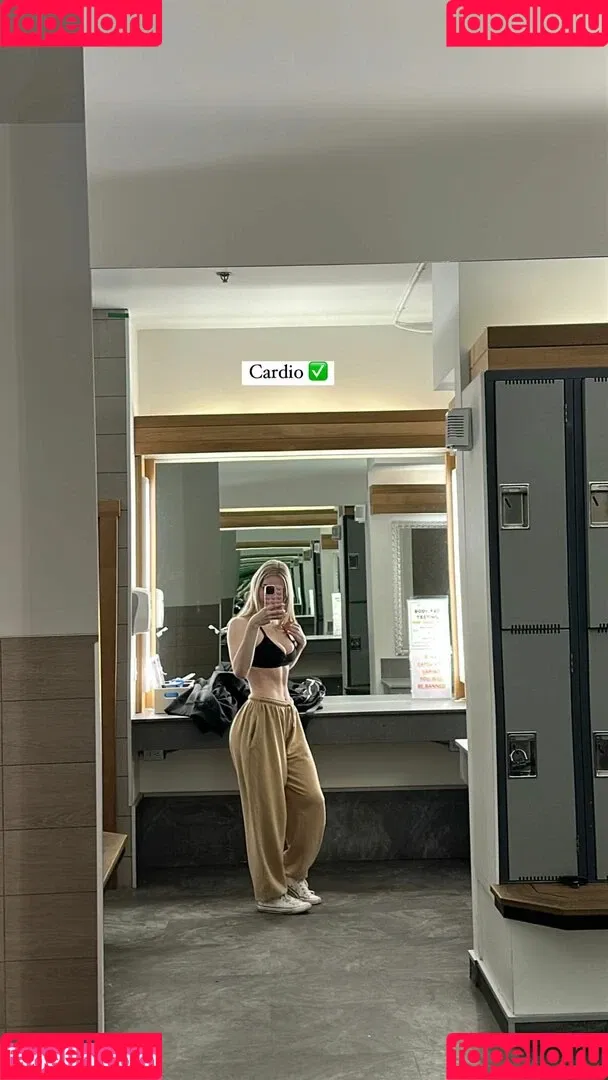 Sarah Johnston Onlyfans Photo Gallery 