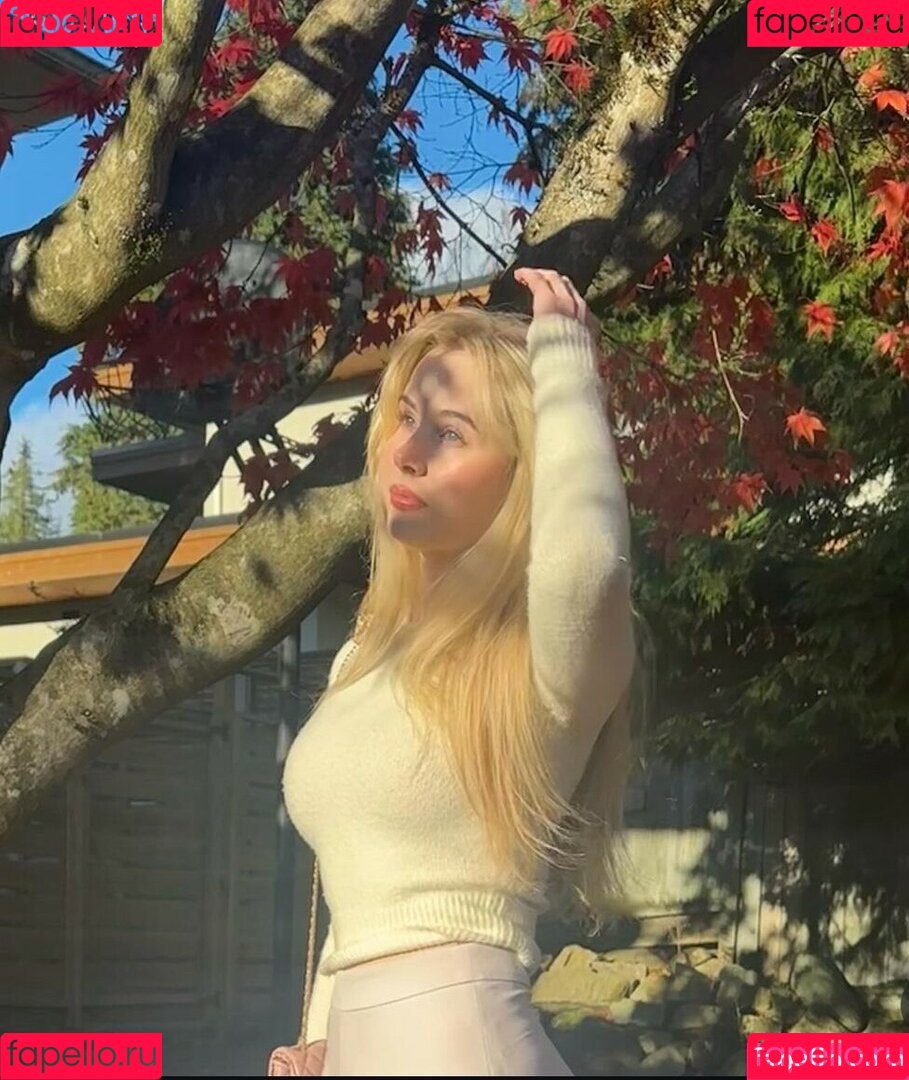 Sarah Johnston Onlyfans Photo Gallery 