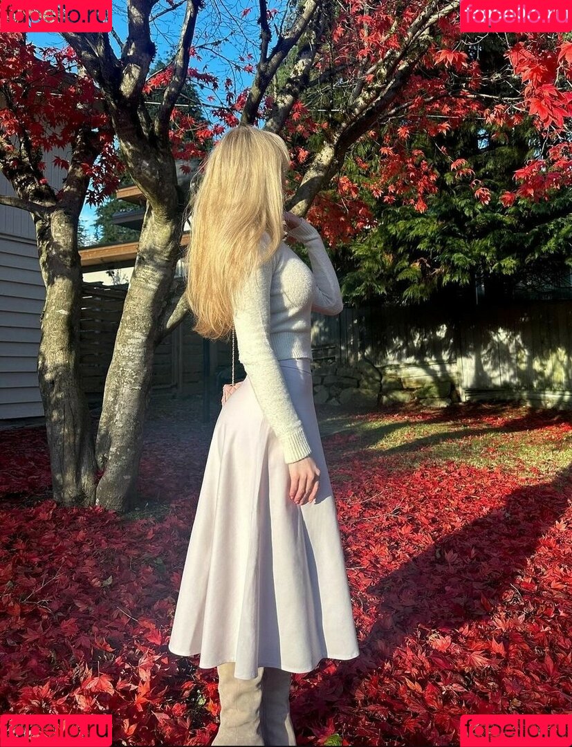 Sarah Johnston Onlyfans Photo Gallery 