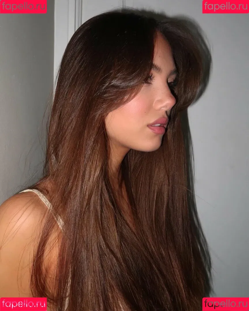 Saoirse Alicia Behzadi Onlyfans Photo Gallery 
