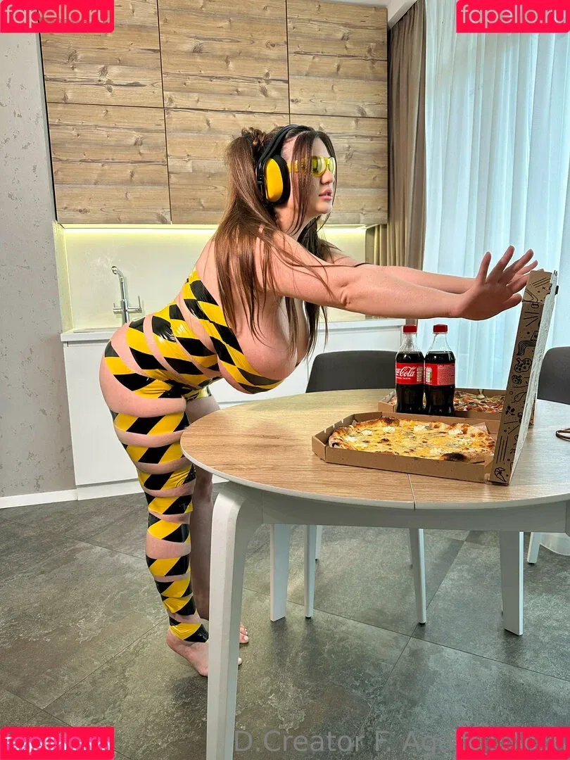 florence_agapi Onlyfans Photo Gallery 