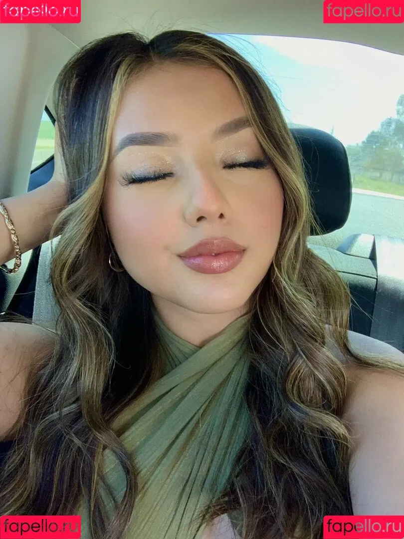 Gisselle Next Door Onlyfans Photo Gallery 