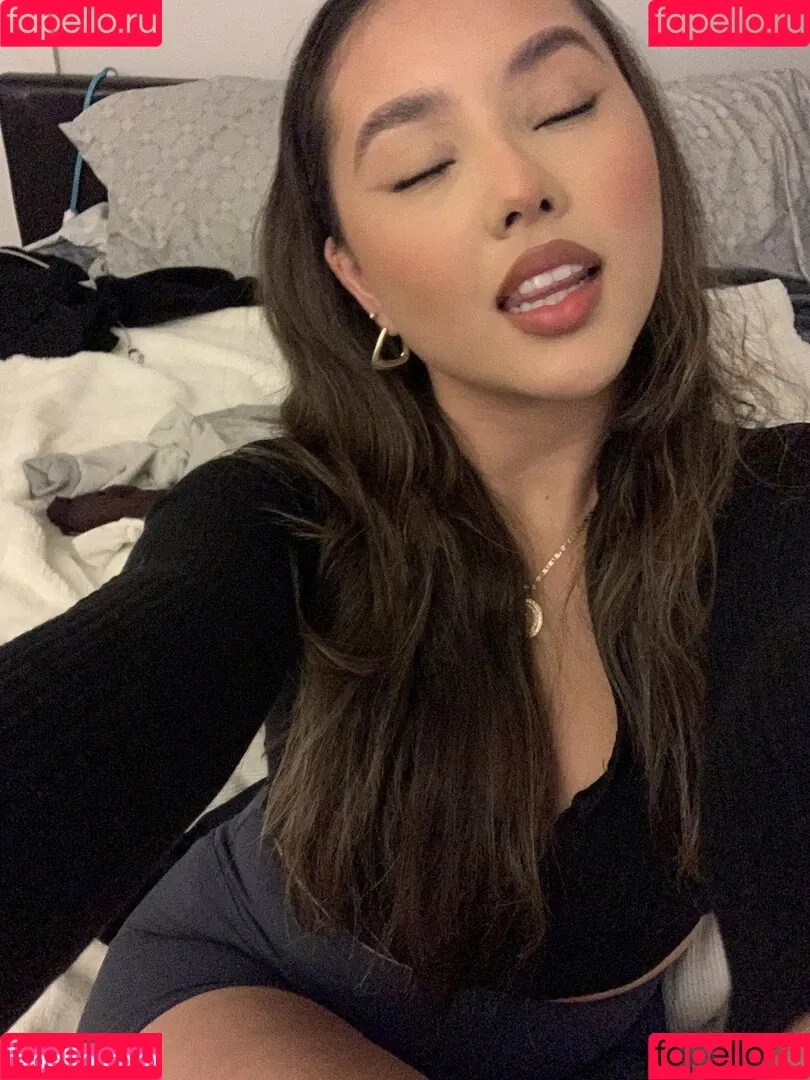 Gisselle Next Door Onlyfans Photo Gallery 