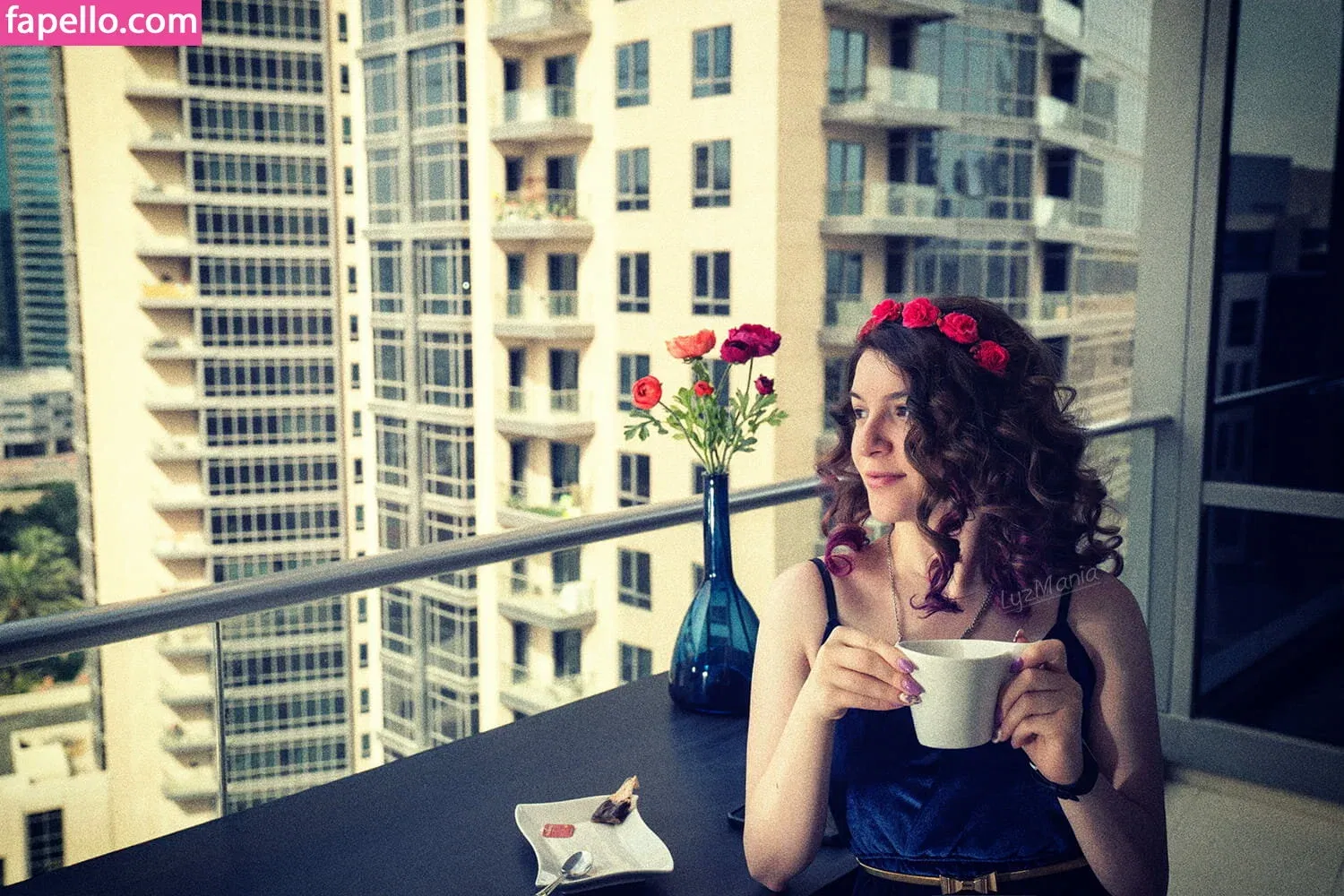 Lyzmania Onlyfans Photo Gallery 