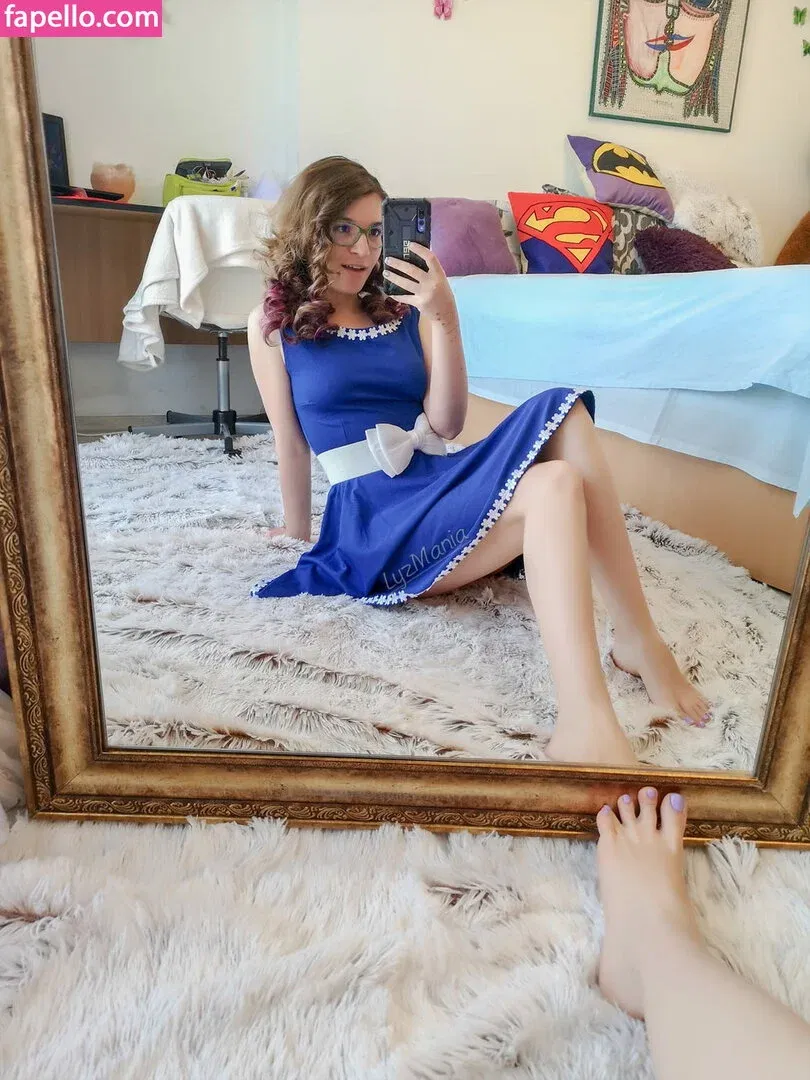 Lyzmania Onlyfans Photo Gallery 