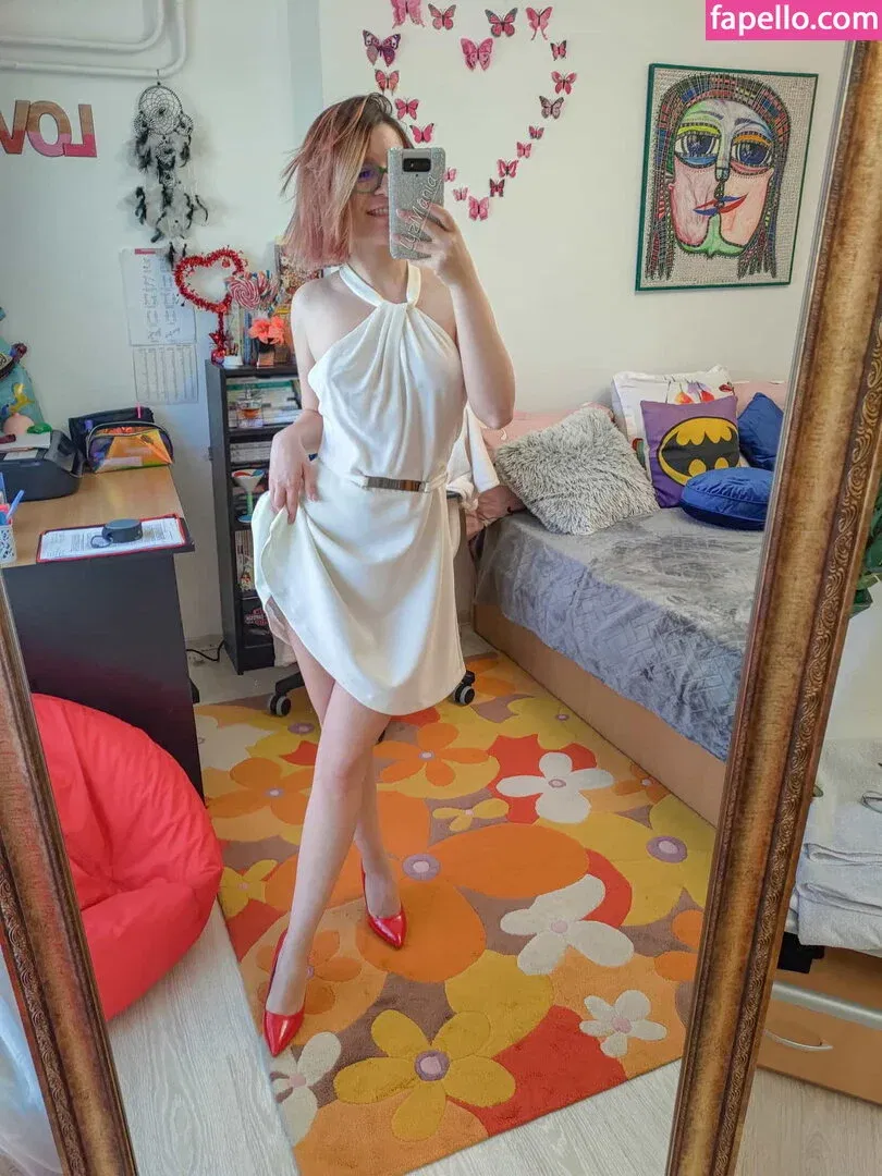 Lyzmania Onlyfans Photo Gallery 