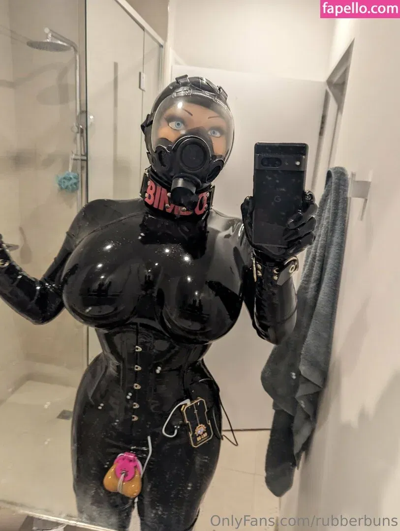 rubberbuns Onlyfans Photo Gallery 