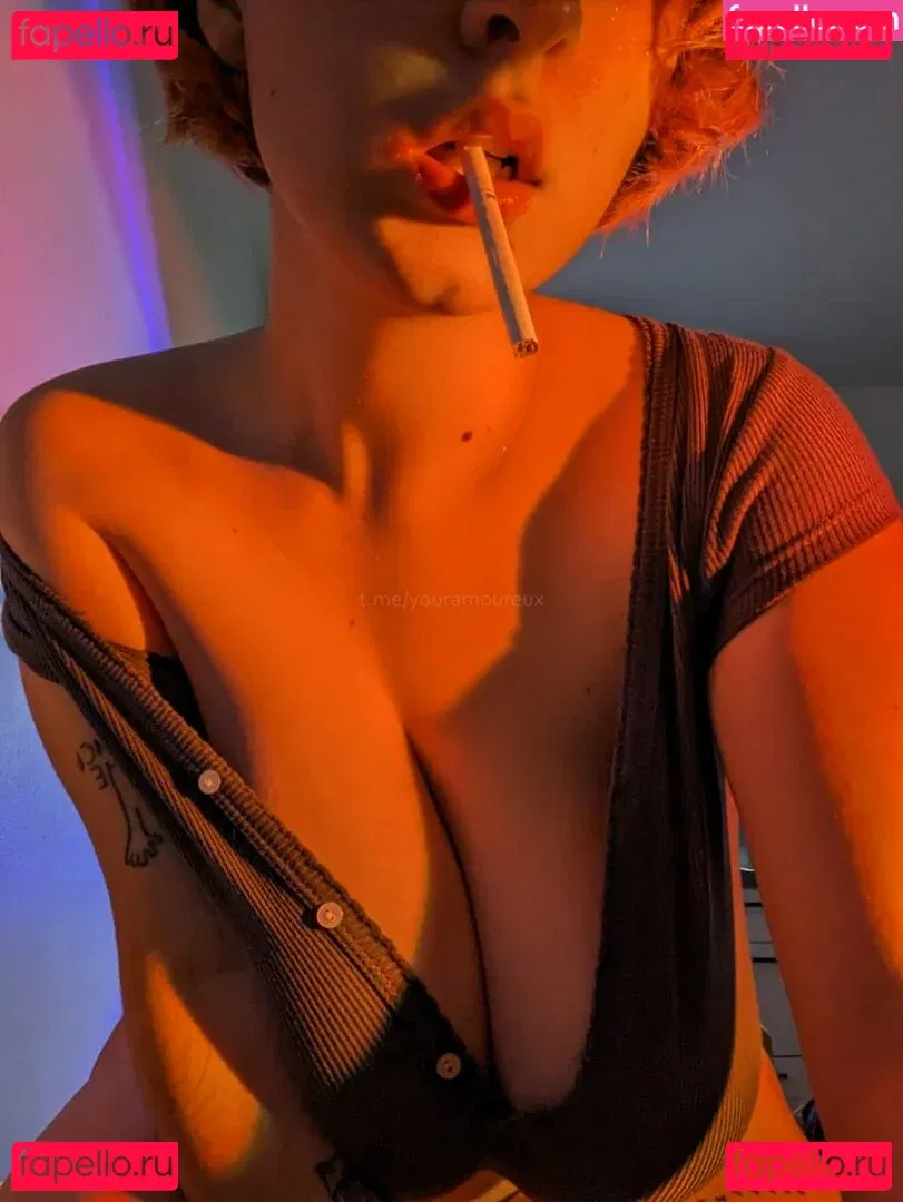 youramoureux Onlyfans Photo Gallery 