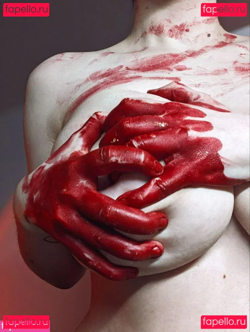 youramoureux Onlyfans Photo Gallery 