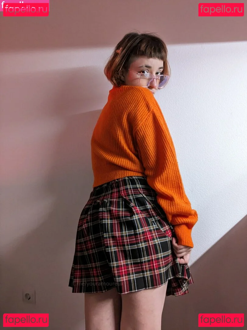 youramoureux Onlyfans Photo Gallery 