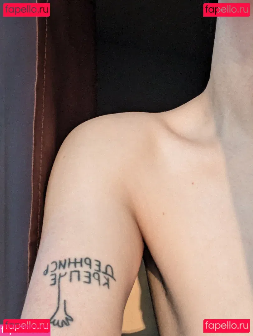 youramoureux Onlyfans Photo Gallery 