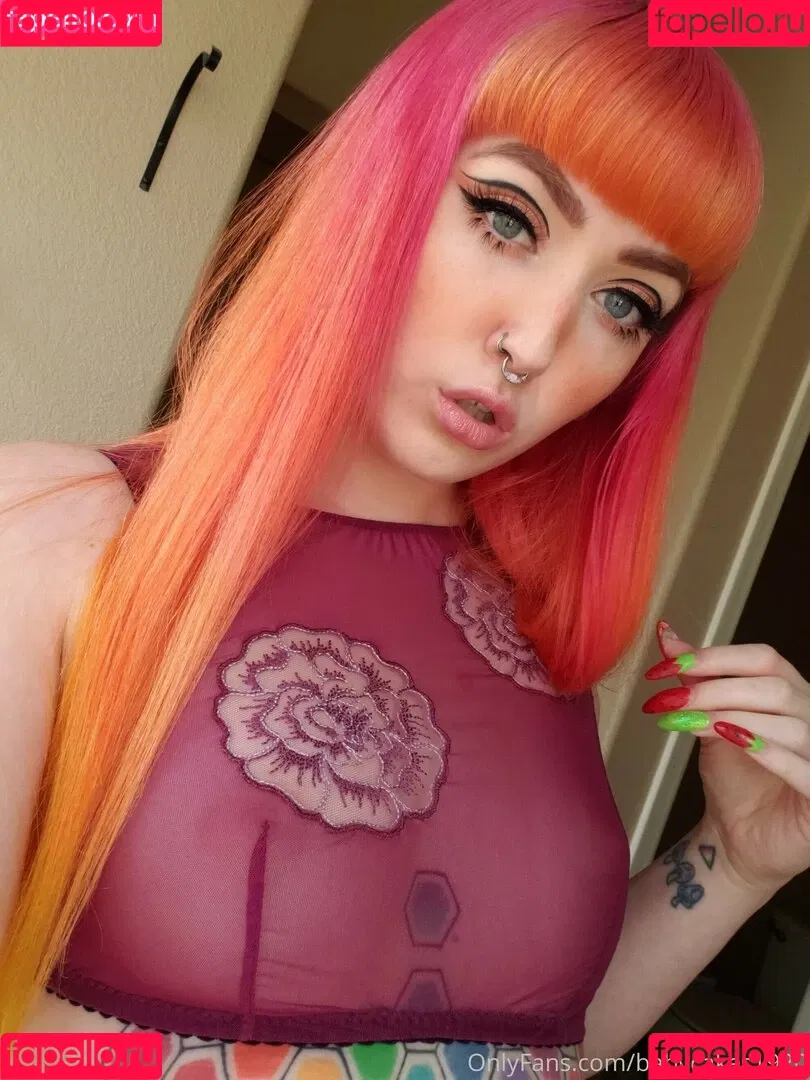 babycakes1920 Onlyfans Photo Gallery 
