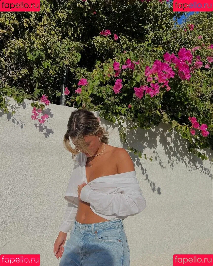 Shay Baradut Onlyfans Photo Gallery 