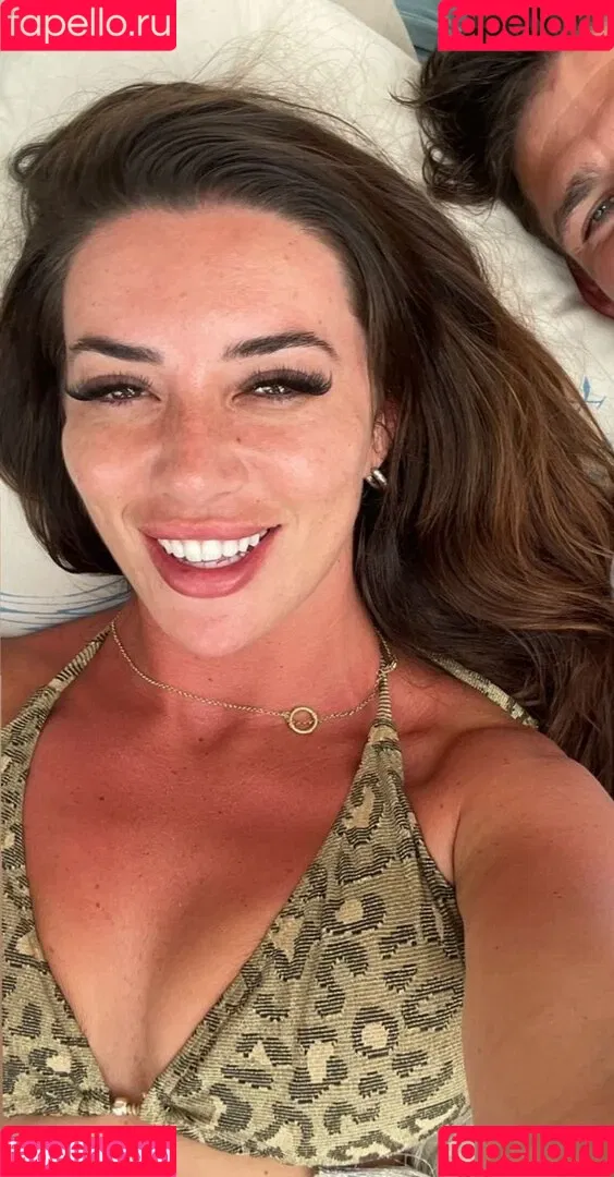 kayleighm12 Onlyfans Photo Gallery 