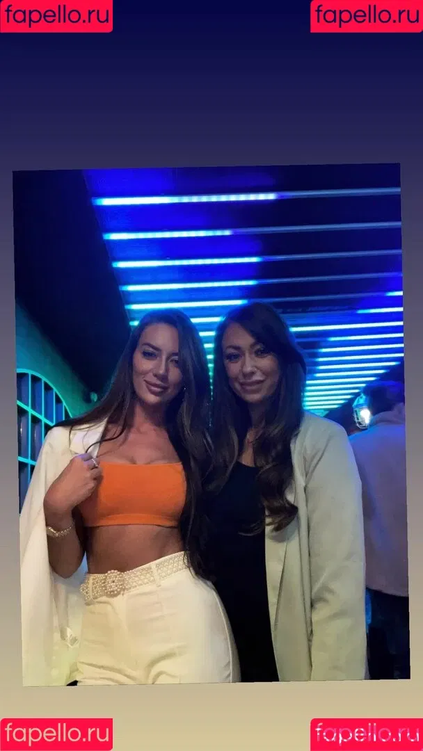 kayleighm12 Onlyfans Photo Gallery 