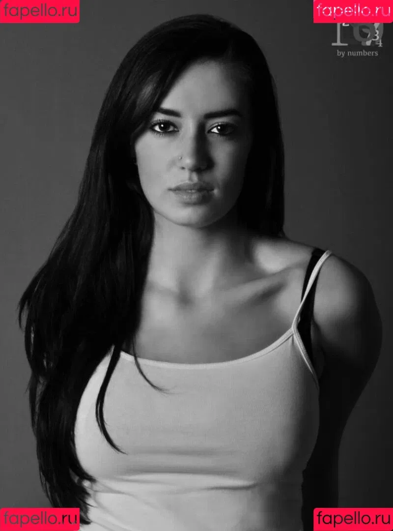 kayleighm12 Onlyfans Photo Gallery 