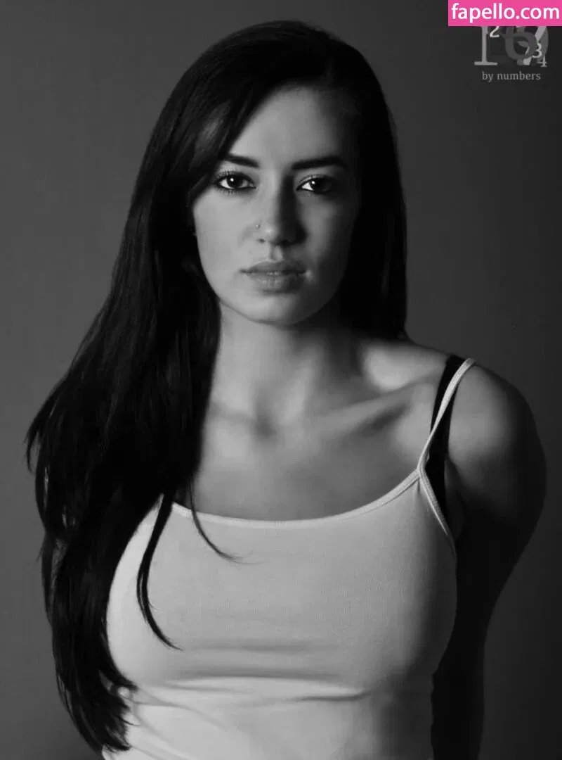 kayleighm12 Onlyfans Photo Gallery 