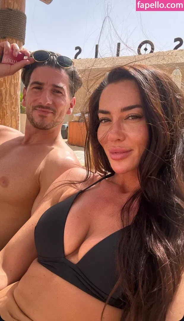 kayleighm12 Onlyfans Photo Gallery 