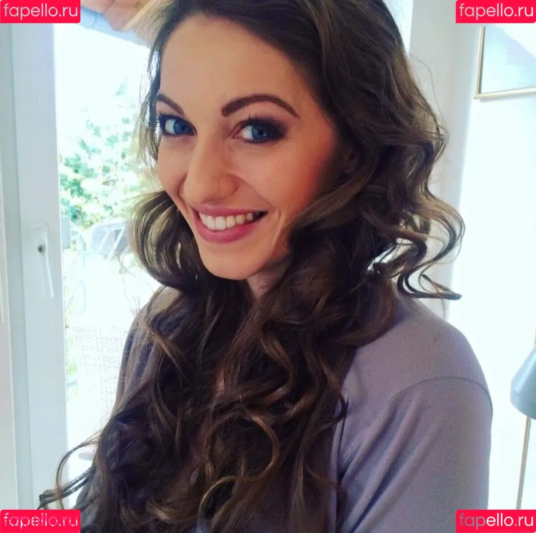 Lola Sparks Onlyfans Photo Gallery 