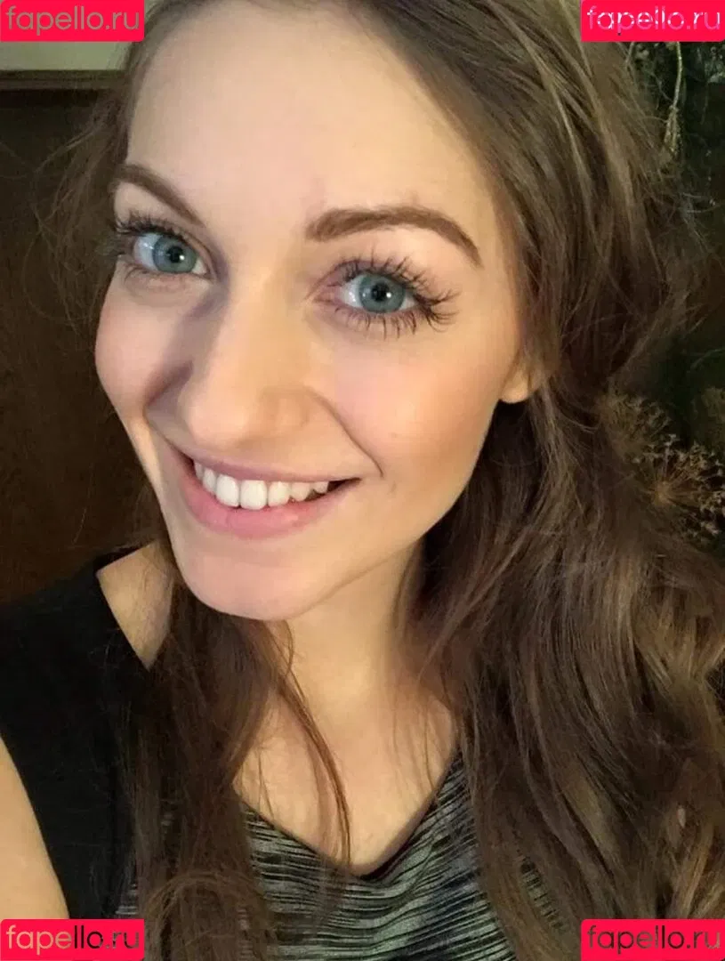 Lola Sparks Onlyfans Photo Gallery 