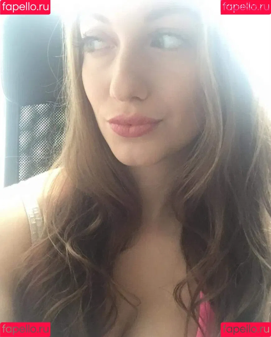 Lola Sparks Onlyfans Photo Gallery 