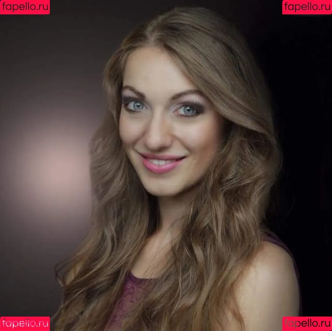 Lola Sparks Onlyfans Photo Gallery 