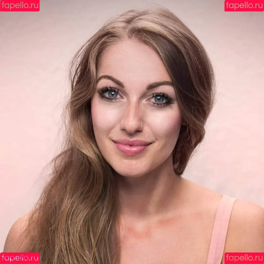 Lola Sparks Onlyfans Photo Gallery 