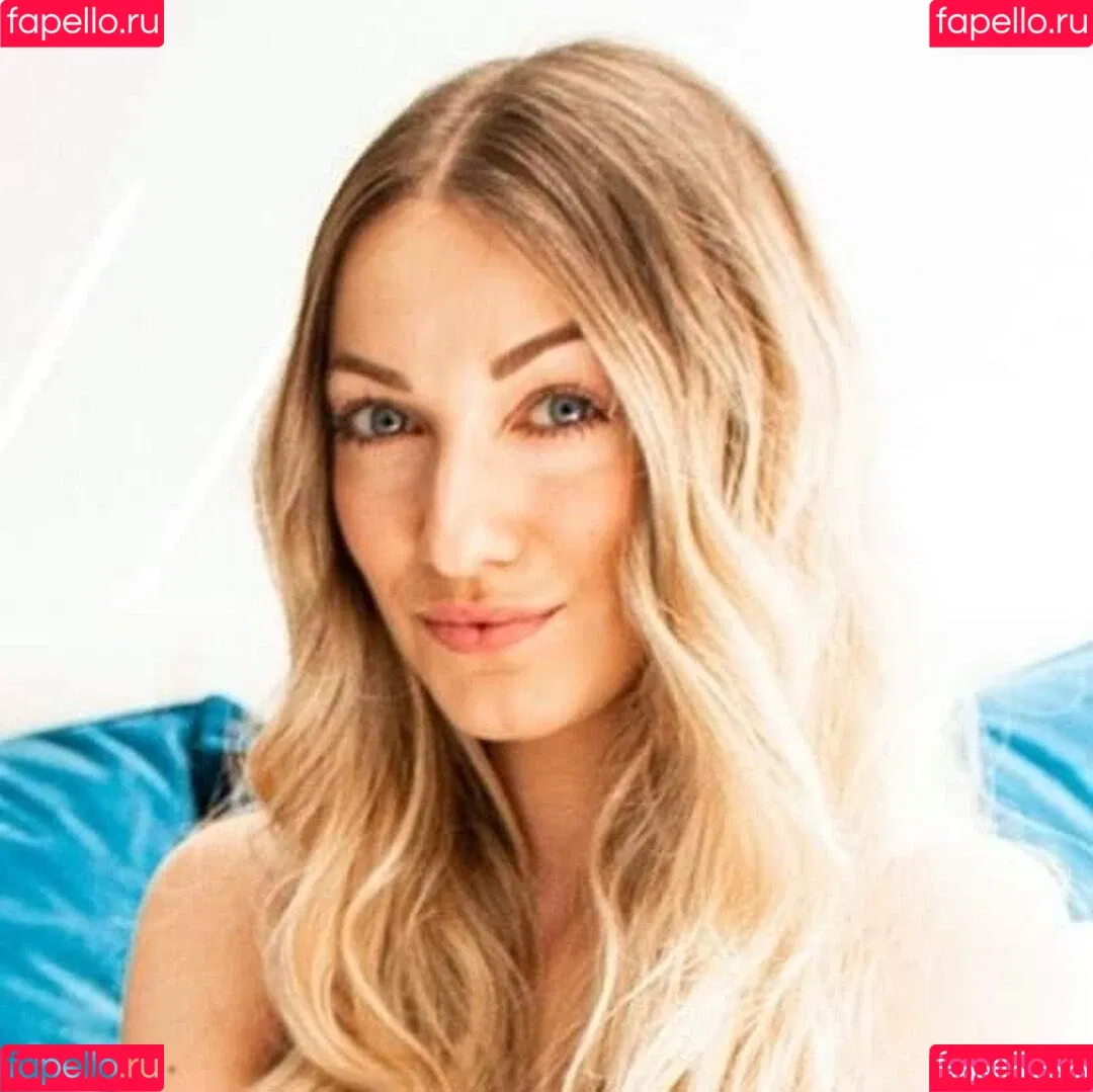 Lola Sparks Onlyfans Photo Gallery 