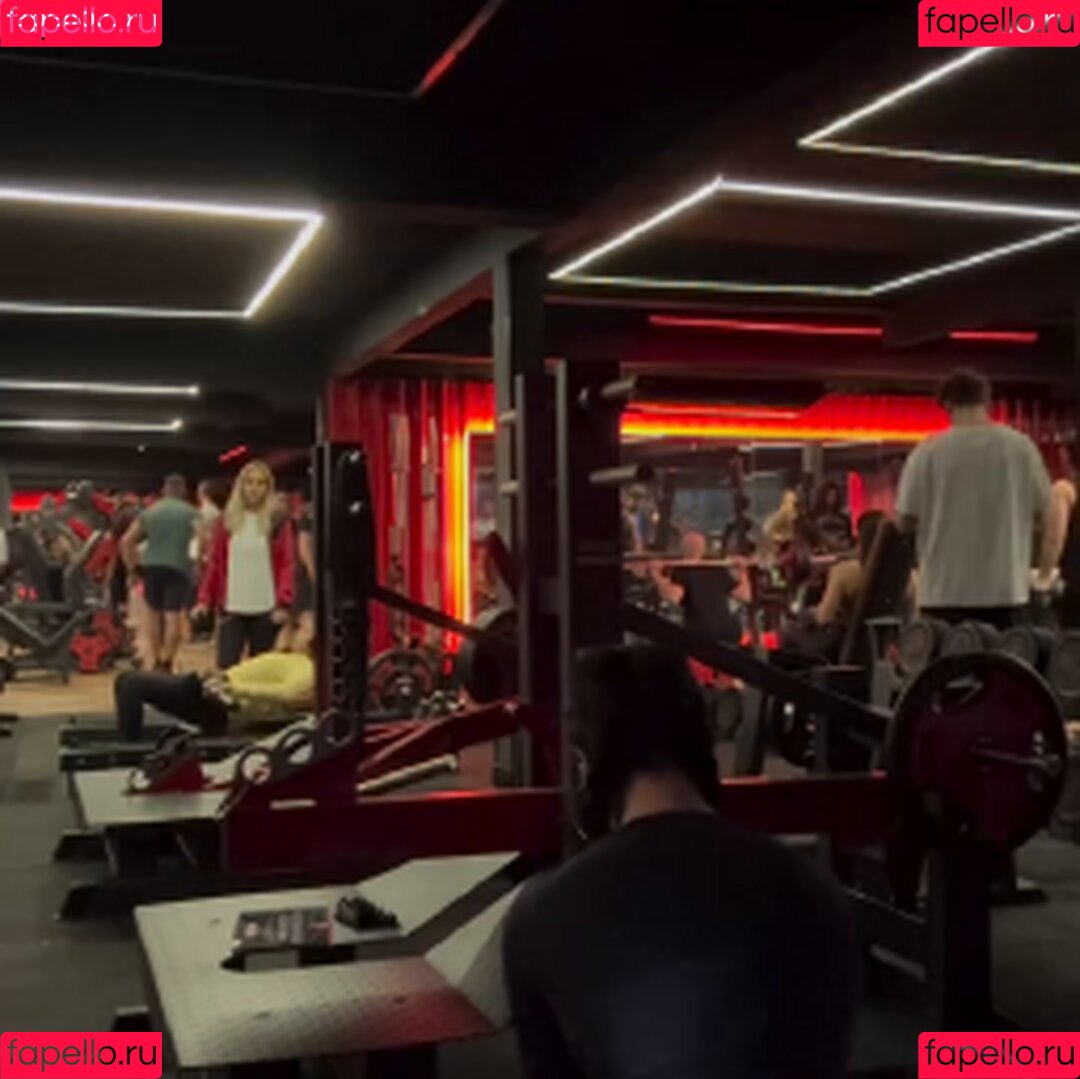 Sabrinna Takeushi Onlyfans Photo Gallery 