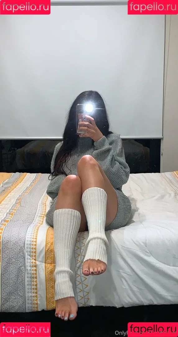 unigirlfeet Onlyfans Photo Gallery 
