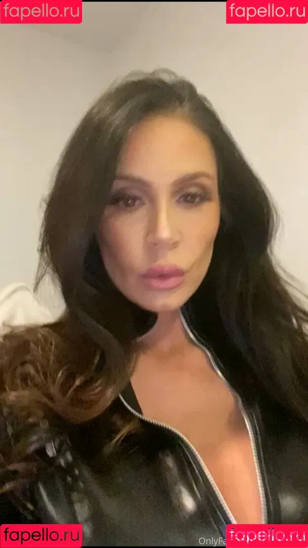 Kendra Lust Onlyfans Photo Gallery 