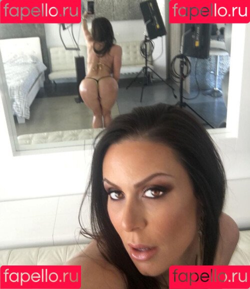 Kendra Lust Onlyfans Photo Gallery 