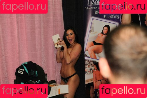 Kendra Lust Onlyfans Photo Gallery 