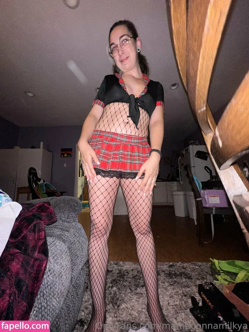 mamagonnamilkya Onlyfans Photo Gallery 