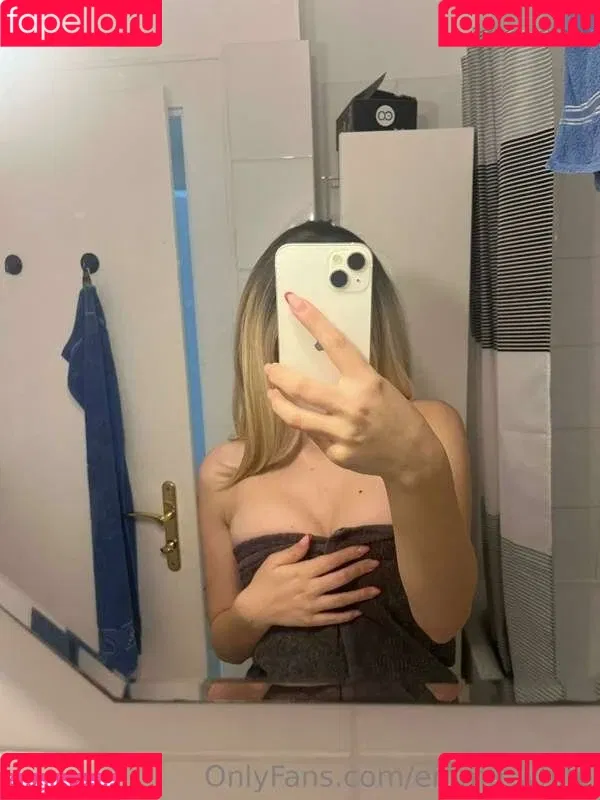 Emma White Onlyfans Photo Gallery 