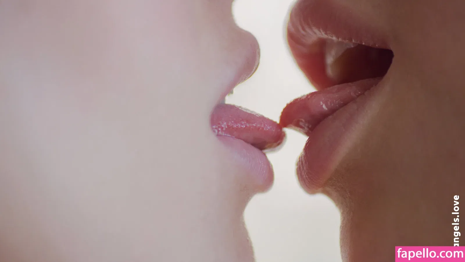 Emma White Onlyfans Photo Gallery 