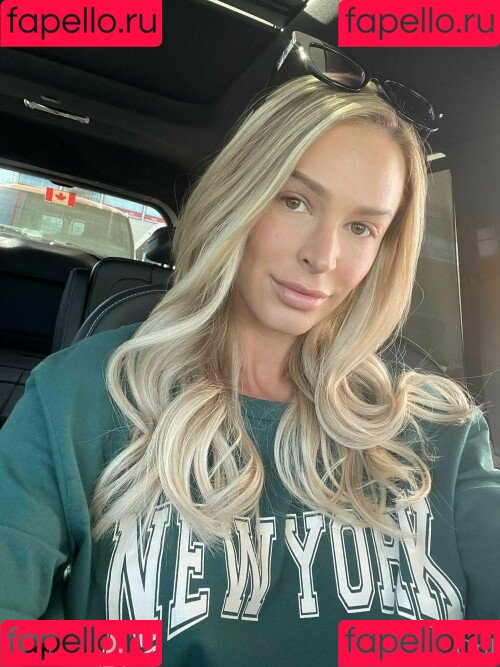 Emma White Onlyfans Photo Gallery 