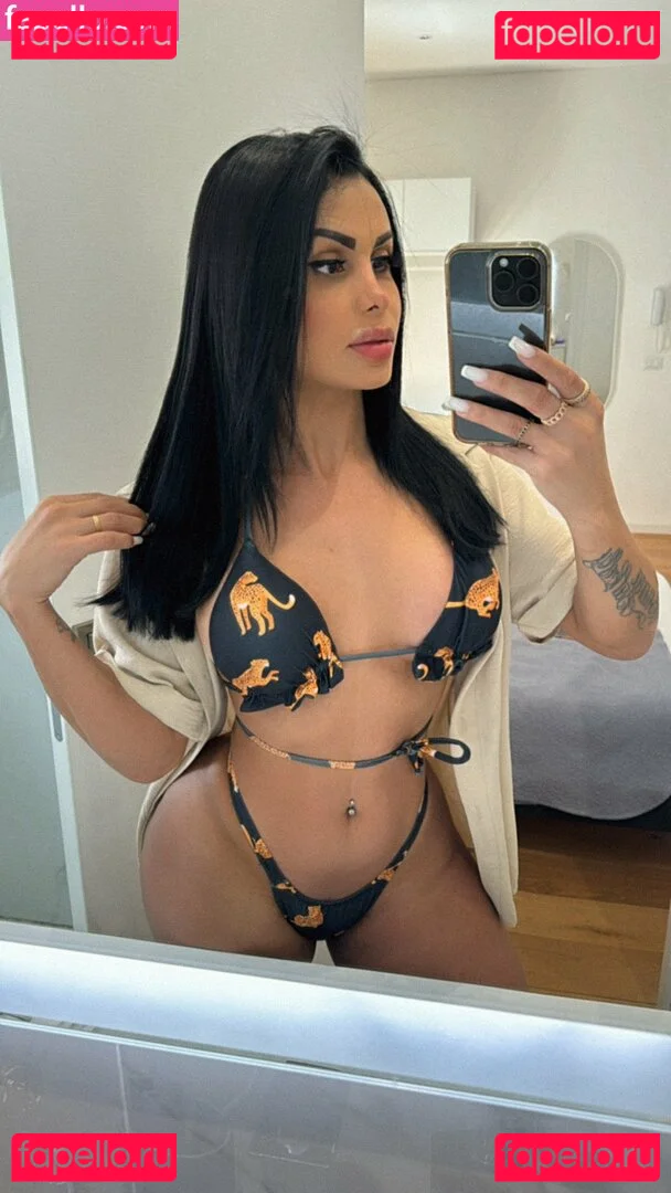 Bruna Butterfly Onlyfans Photo Gallery 