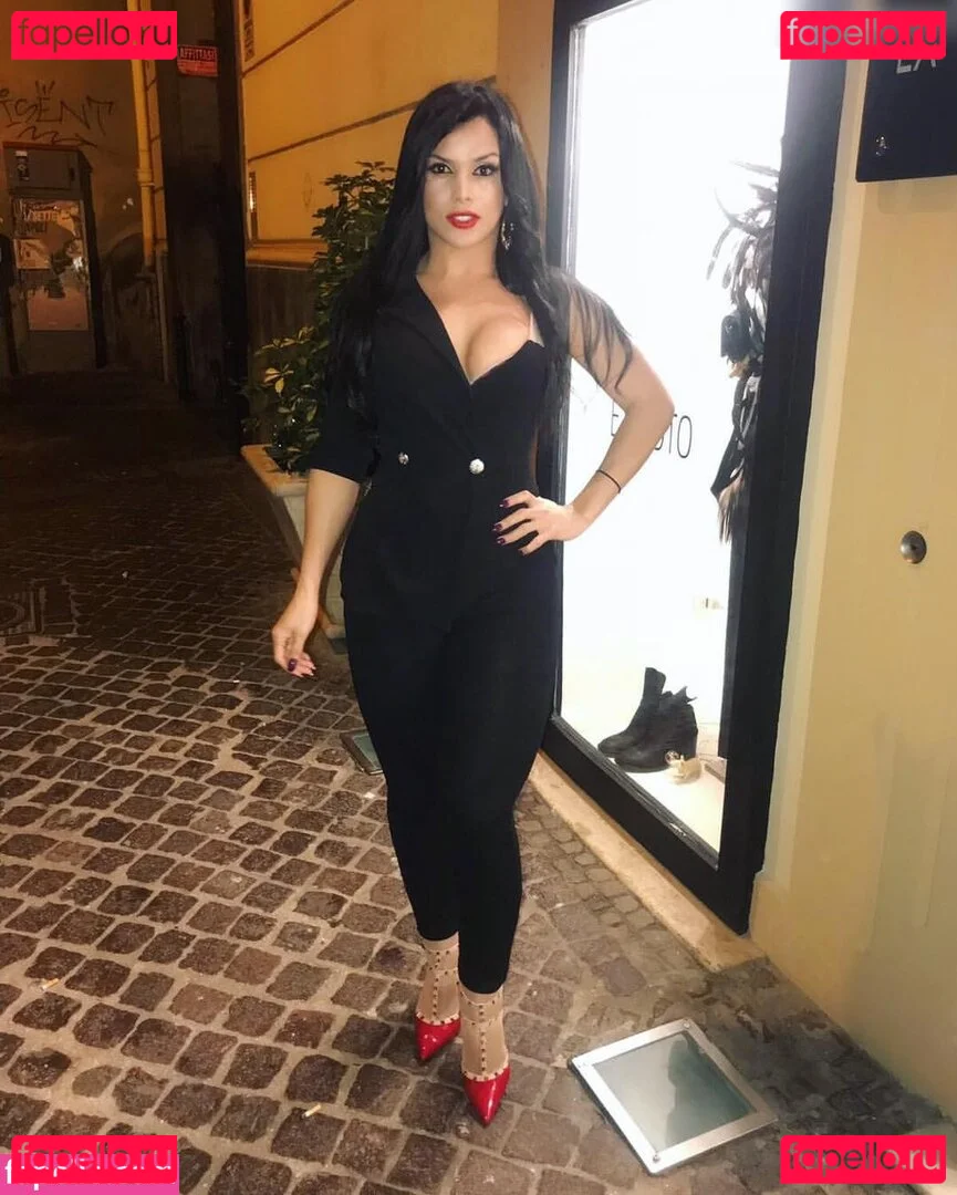 Bruna Butterfly Onlyfans Photo Gallery 