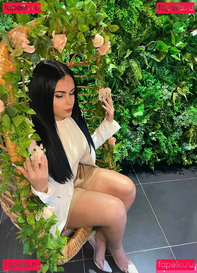 Bruna Butterfly Onlyfans Photo Gallery 